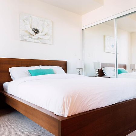 Sarkar Suites - Maple Leaf Square Toronto Esterno foto