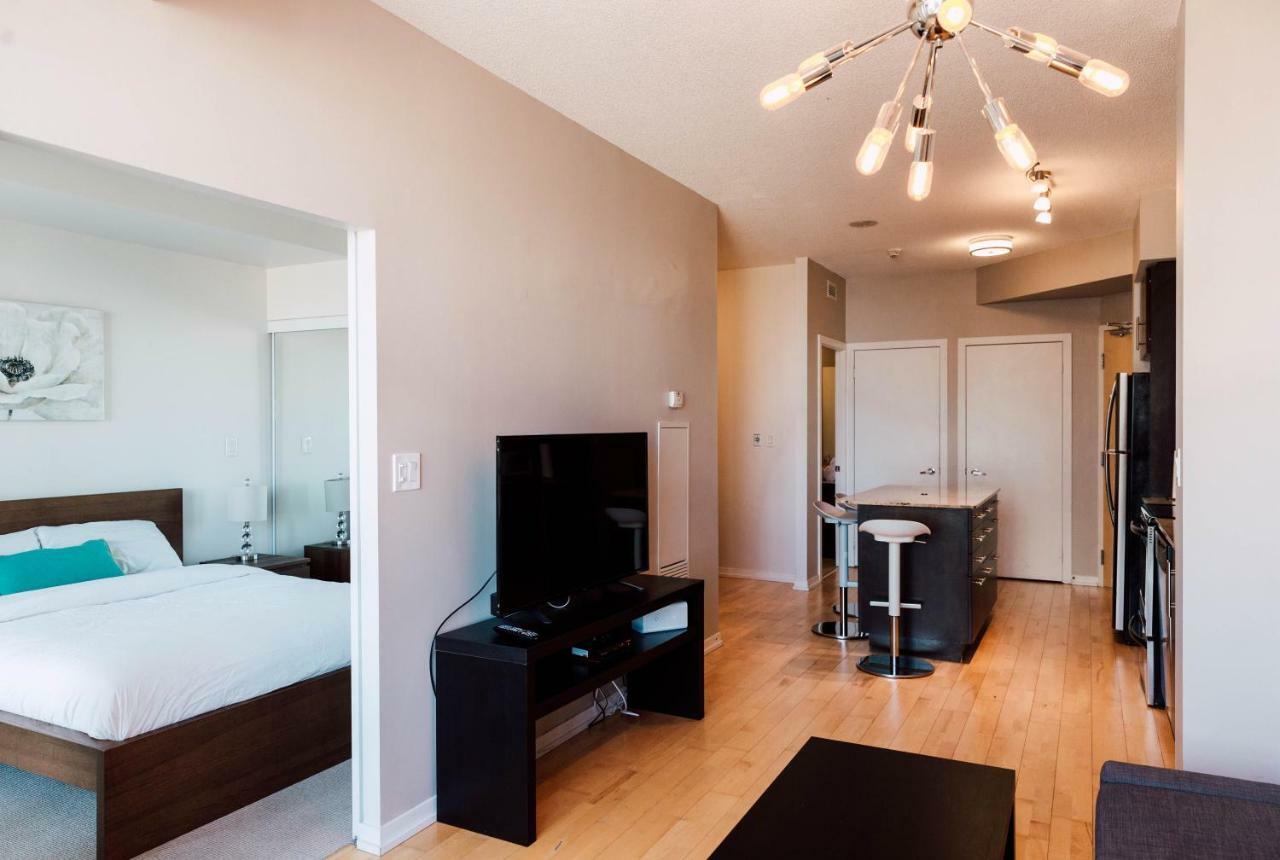 Sarkar Suites - Maple Leaf Square Toronto Esterno foto