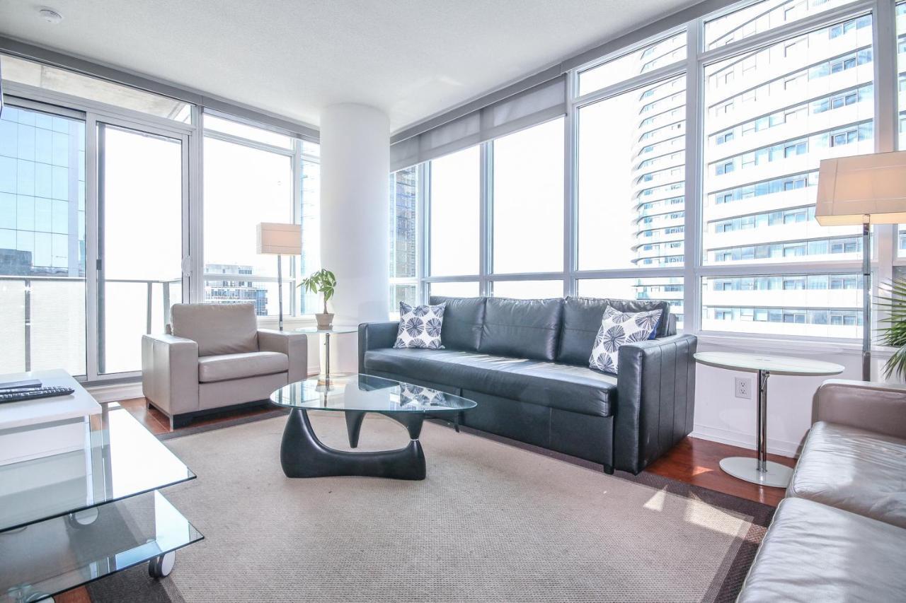 Sarkar Suites - Maple Leaf Square Toronto Esterno foto