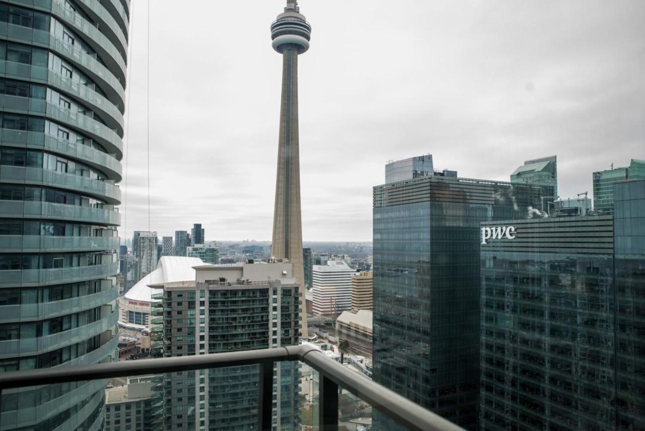 Sarkar Suites - Maple Leaf Square Toronto Esterno foto