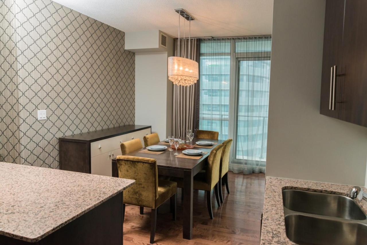 Sarkar Suites - Maple Leaf Square Toronto Esterno foto