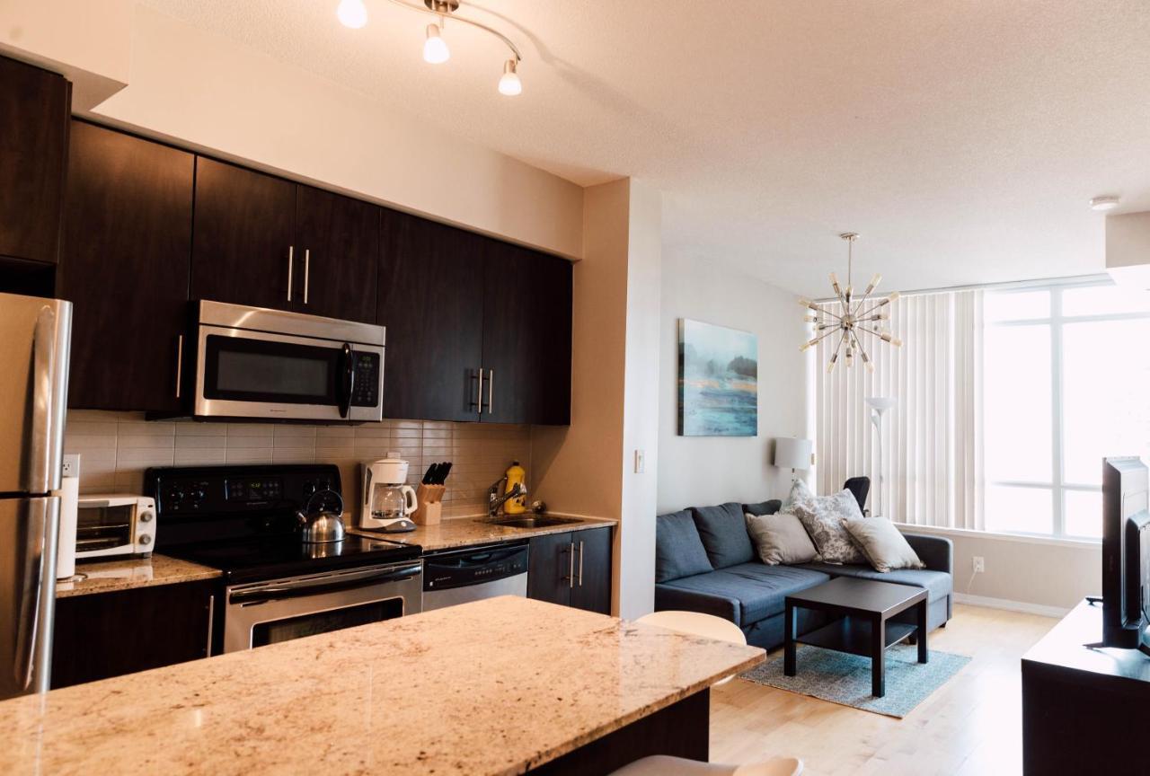 Sarkar Suites - Maple Leaf Square Toronto Esterno foto